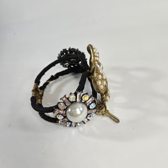 Betsey Johnson Black and Gold Bracelet with Intricate Detailing - Picture 3 of 4